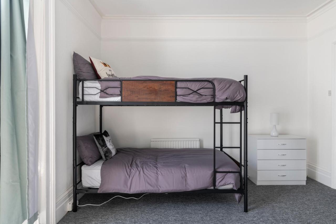 Quality Stay Rooms Hove Esterno foto