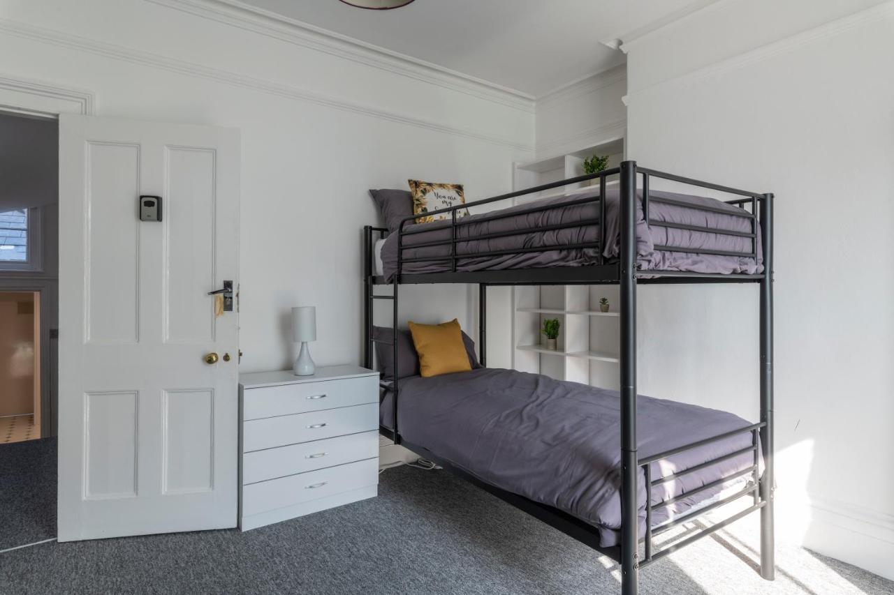 Quality Stay Rooms Hove Esterno foto