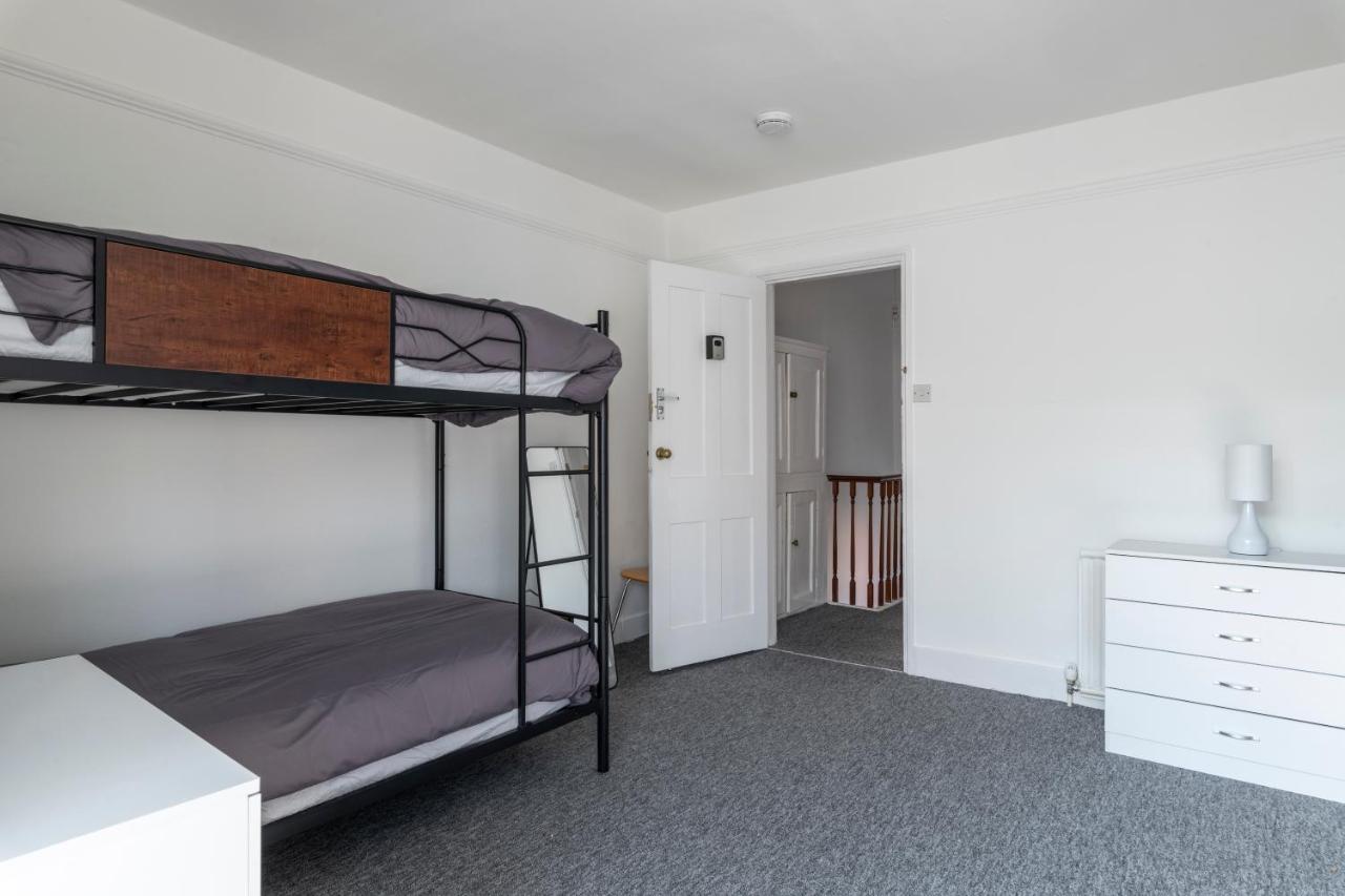 Quality Stay Rooms Hove Esterno foto